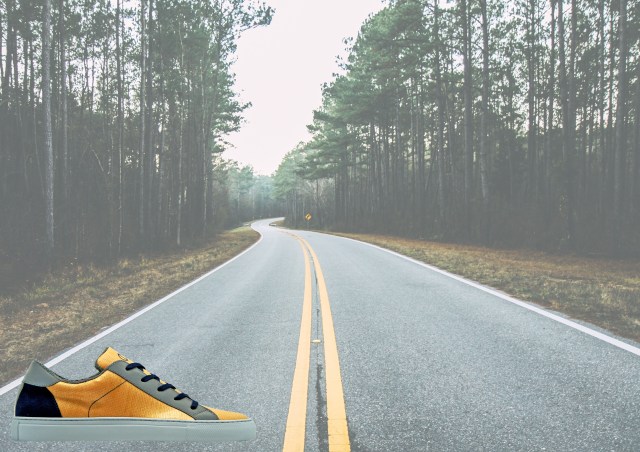 nat-2 wooden sneaker apricot ad